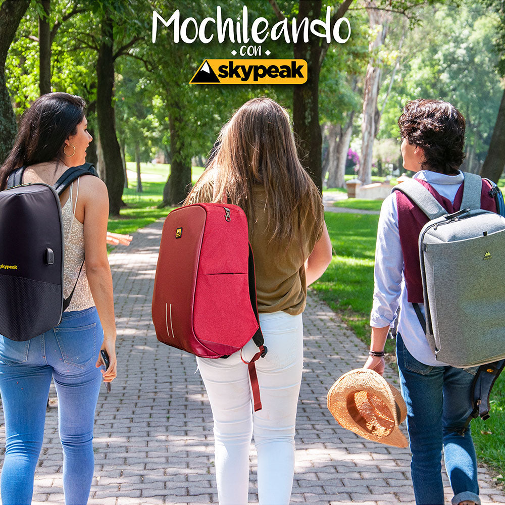 ¿Qué llevar en tu Mochila éste regreso a clases?