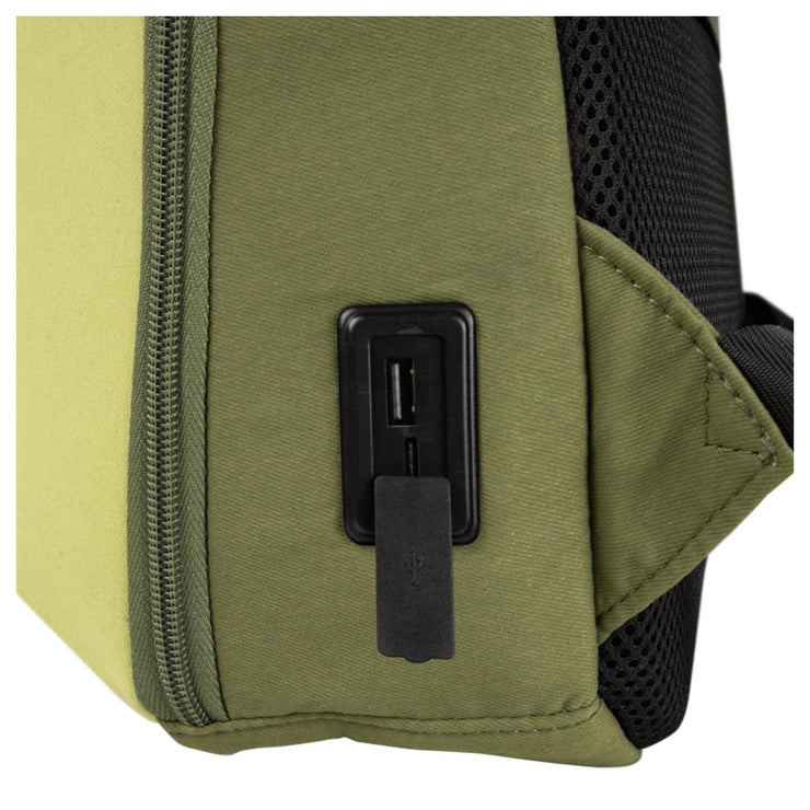 Mochila Skypeak Kioto para Laptop 17'' Puerto USB Tipo C