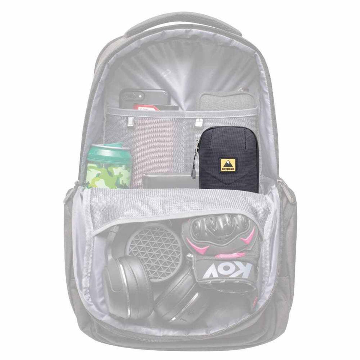 Accesorio Skypeak para mochila , estuche para cables, mouse, cargador, memorias USB, disco duro. APM-102BK